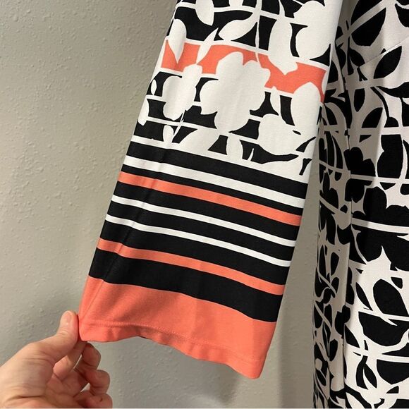 Emma & Michelle Floral long sleeve Dress size large - Picture 4 of 14